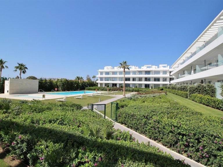 Apartment for Sale in Estepona, Malaga 1