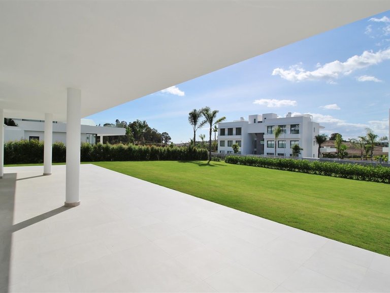 Apartment for Sale in Estepona, Malaga 15