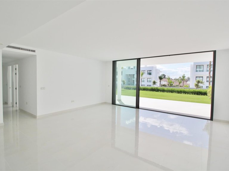Apartment for Sale in Estepona, Malaga 19