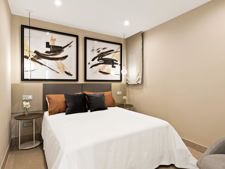 Apartment for Sale in New Golden Mile, Estepona, Malaga 10