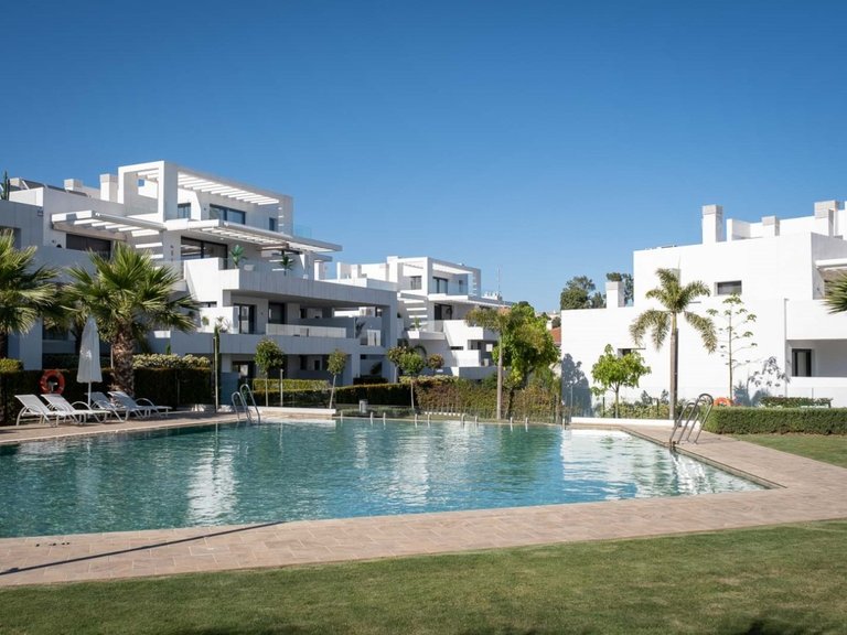 Apartment for Sale in East Estepona, Estepona, Malaga 21