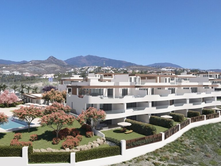 Apartment for Sale in East Estepona, Estepona, Malaga 9