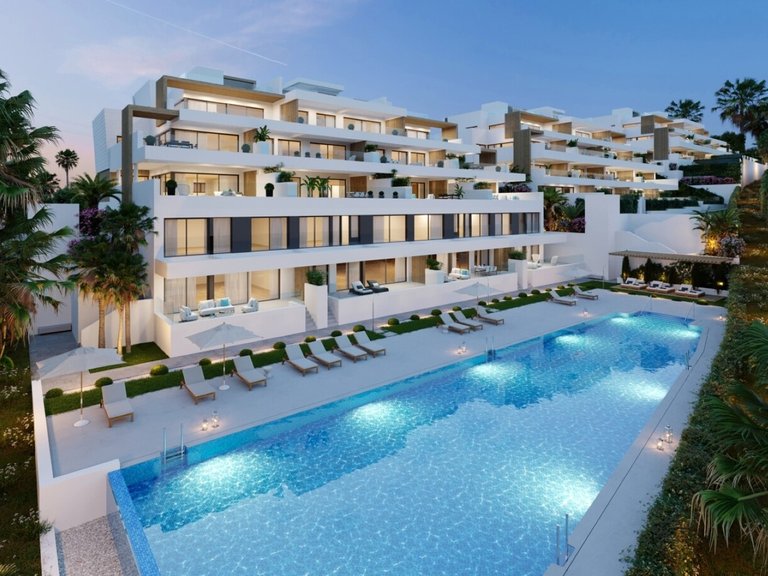 Apartment for Sale in Estepona, Malaga 1