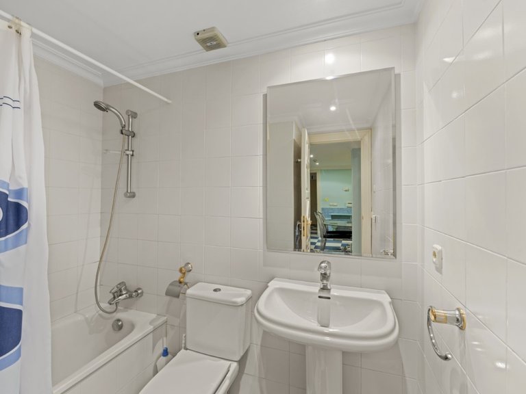 Villa for Sale in Nueva Andalucía, Marbella, Malaga 45