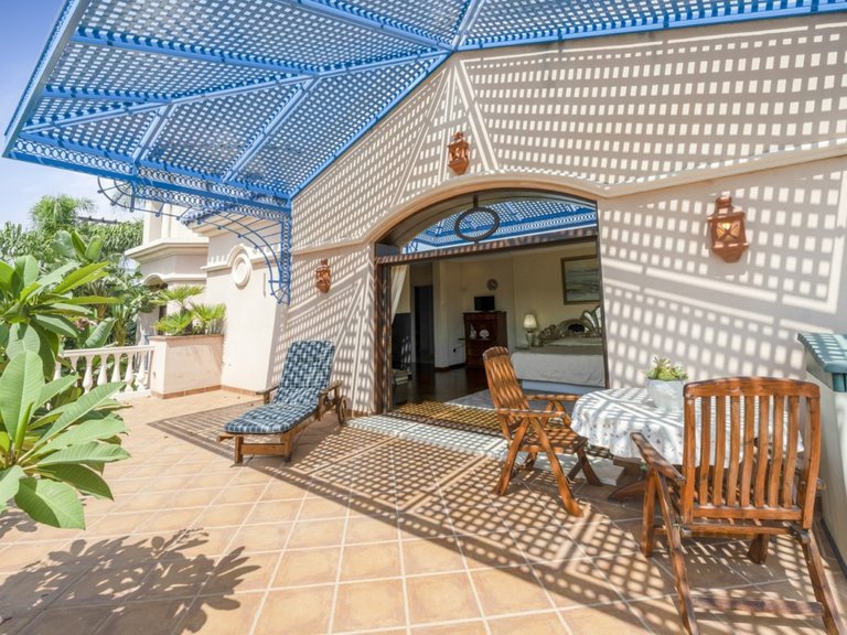 Villa for Sale in Nueva Andalucía, Marbella, Malaga 20