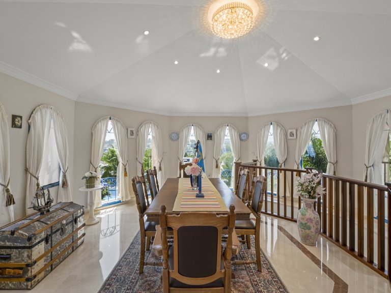 Villa for Sale in Nueva Andalucía, Marbella, Malaga 28