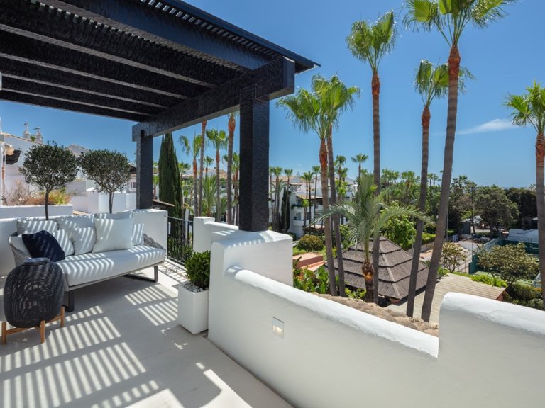 Apartment for Sale in Marbella, Malaga 18