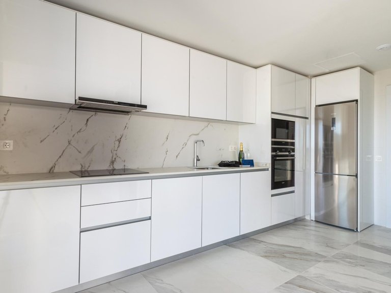 Apartment for Sale in Nueva Andalucía, Marbella, Malaga 3