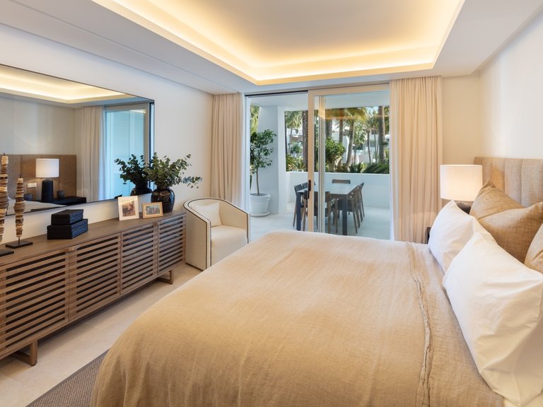 Apartment for Sale in Golden Mile, Marbella, Malaga 13