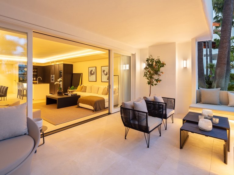 Apartment for Sale in Golden Mile, Marbella, Malaga 22