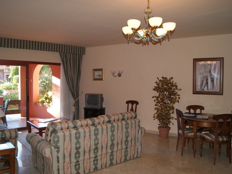 Apartment for Sale in El Rosario, Marbella, Malaga 11