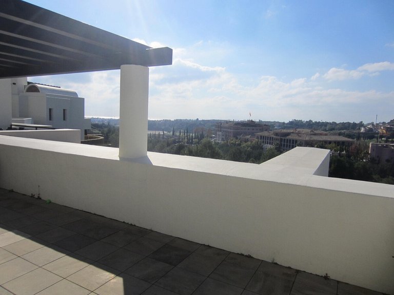 Apartment for Sale in Los Flamingos, Benahavís, Malaga 4