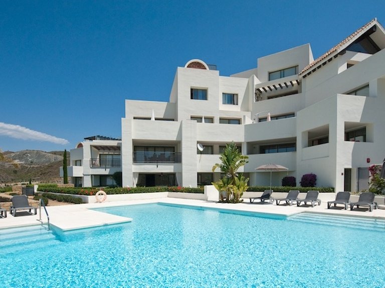 Apartment for Sale in Los Flamingos, Benahavís, Malaga 1