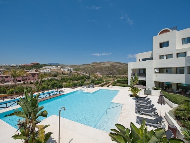 Apartment for Sale in Los Flamingos, Benahavís, Malaga 2
