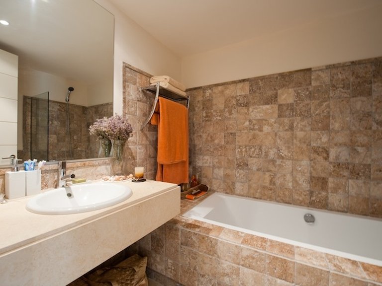 Apartment for Sale in Los Flamingos, Benahavís, Malaga 6