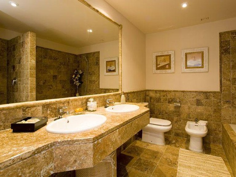 Apartment for Sale in Benahavís, Malaga 7