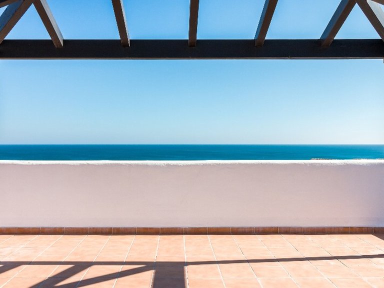 Apartment for Sale in Bahía de Casares, Casares, Malaga 1
