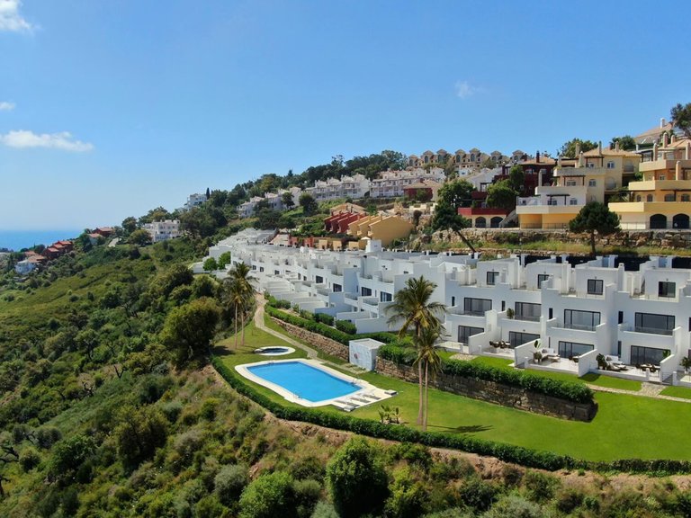 Town House for Sale in Elviria Alta, Marbella, Malaga 1