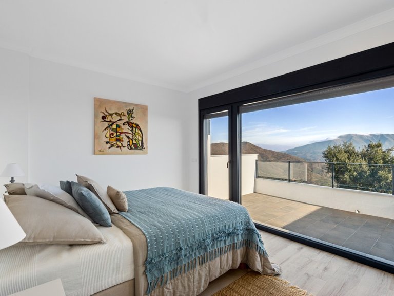Town House for Sale in Elviria Alta, Marbella, Malaga 4