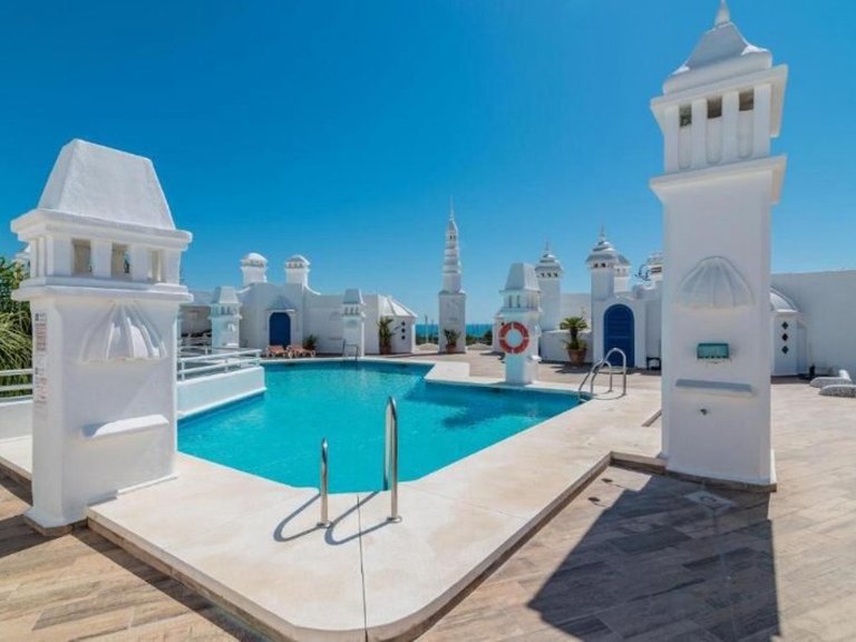 Apartment for Sale in Benalmádena Costa, Benalmadena, Malaga 27