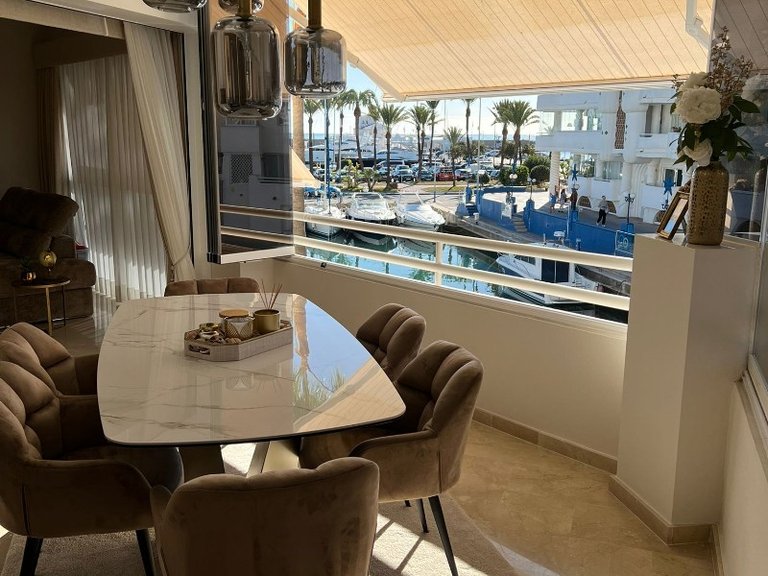 Apartment for Sale in Benalmádena Costa, Benalmadena, Malaga 2