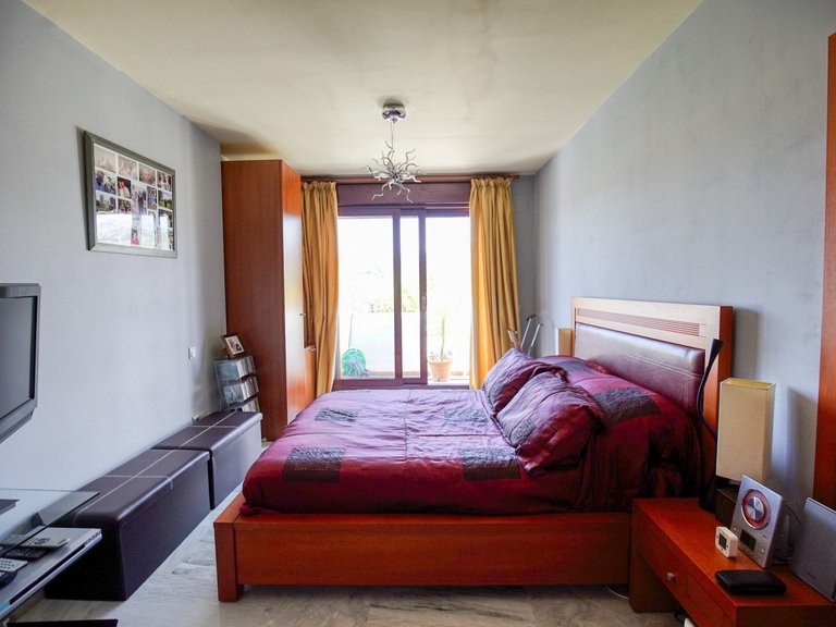 Apartment for Sale in Benahavís, Malaga 10