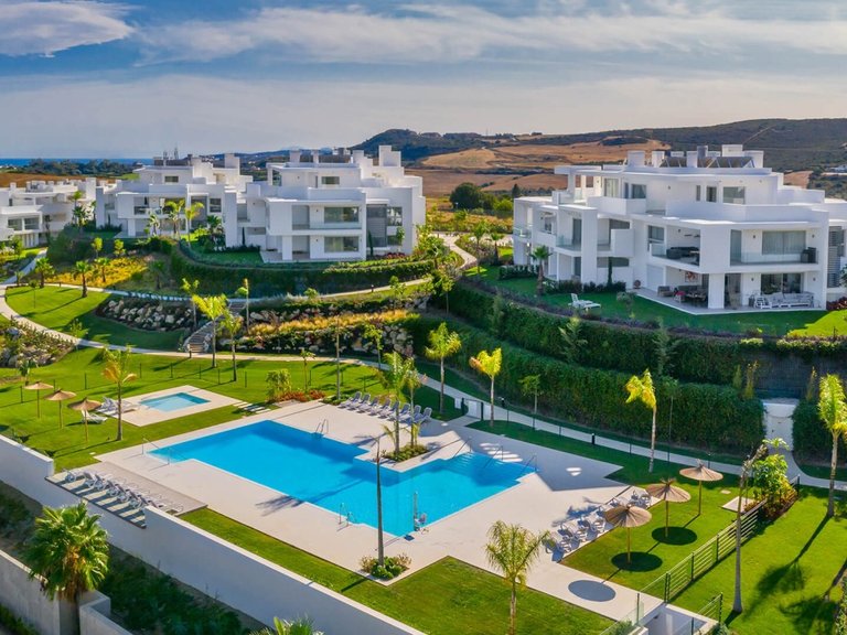 Apartment for Sale in Casares, Malaga 1