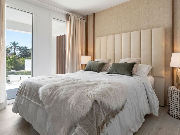 Villa for Sale in Marbella, Malaga 6