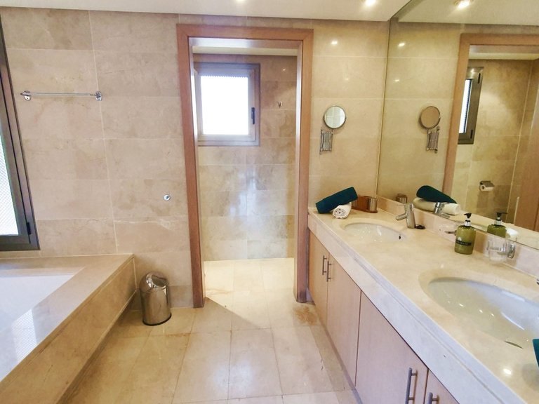 Apartment for Sale in Estepona, Malaga 14