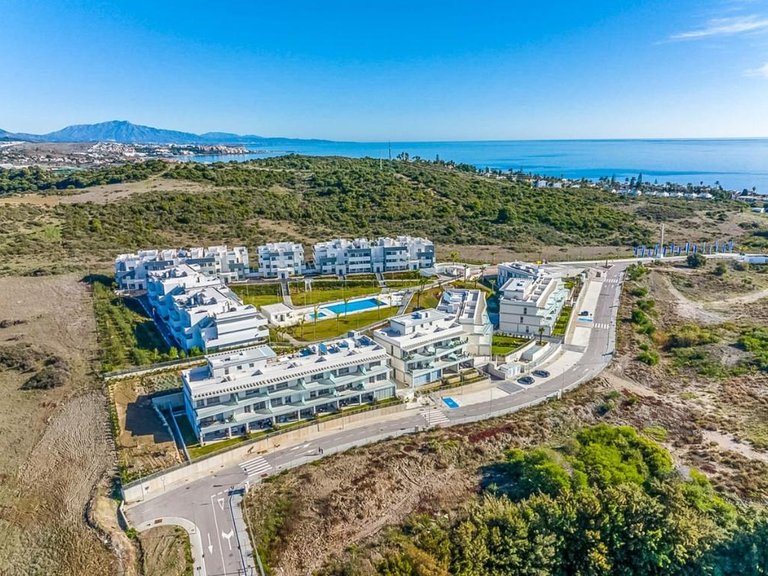 Apartment for Sale in Marbella, Malaga 2