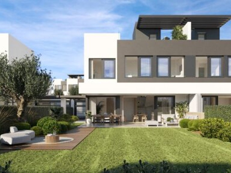 Apartment for Sale in Marbella, Malaga 12