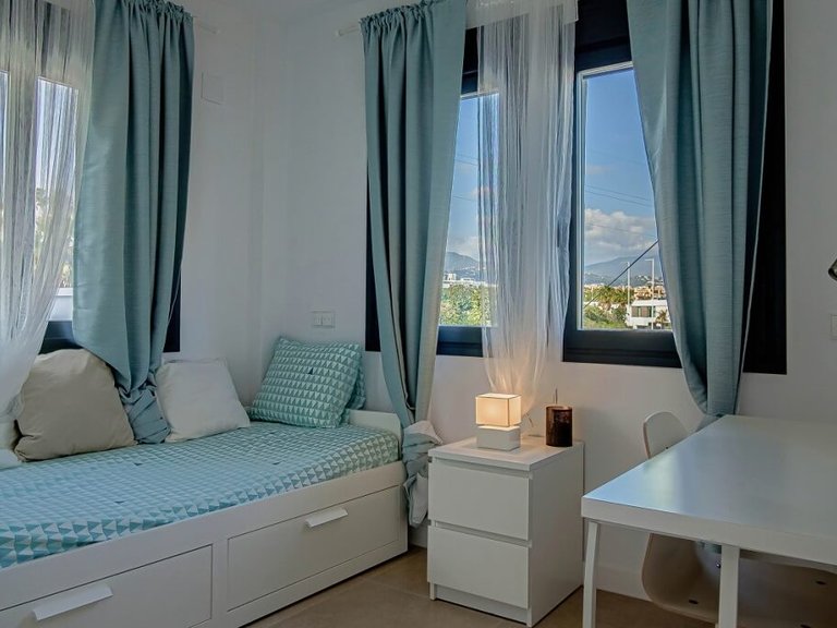 Town House for Sale in Estepona, Malaga 10