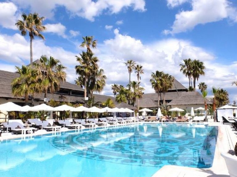Apartment for Sale in Estepona, Malaga 17