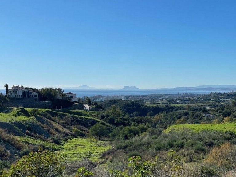 Plot for Sale in Estepona, Malaga 1