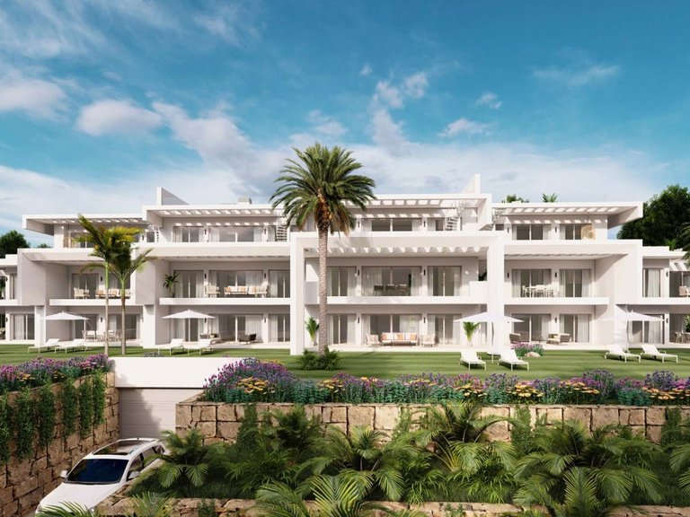 Apartment for Sale in Estepona Golf, Estepona, Malaga 2