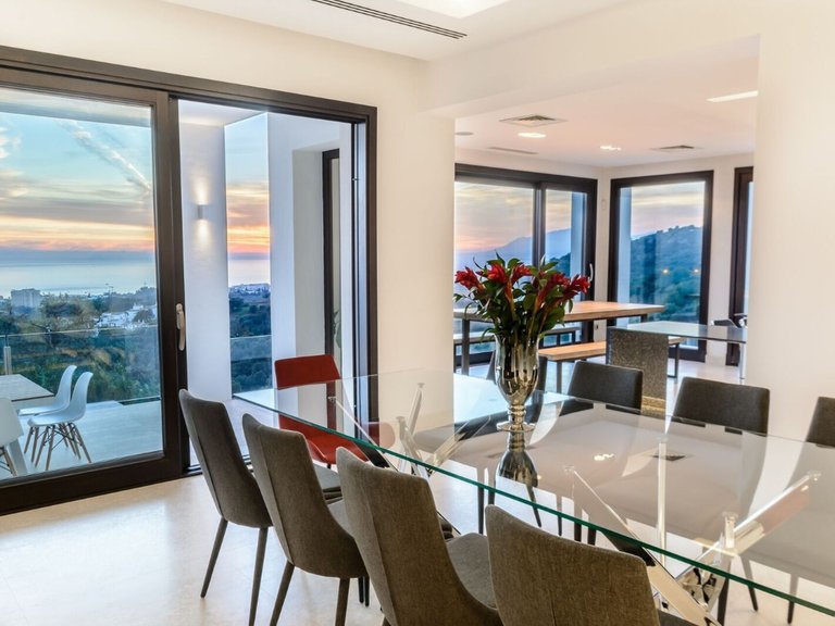 Villa for Sale in Los Monteros Alto, Marbella, Malaga 15