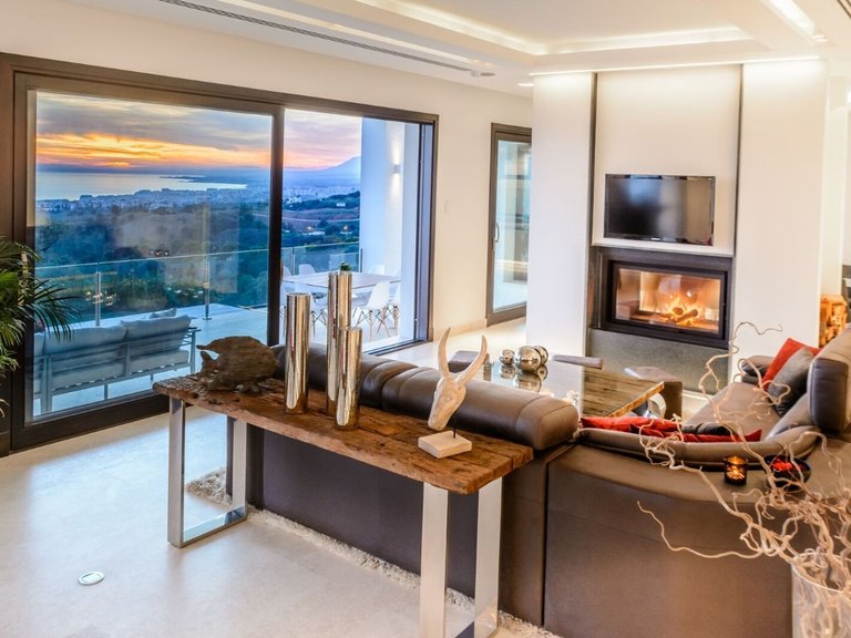 Villa for Sale in Los Monteros Alto, Marbella, Malaga 12