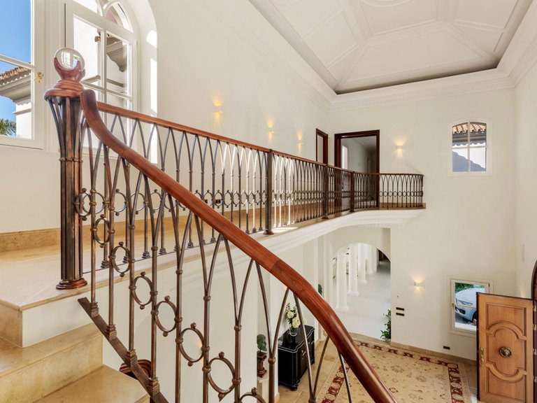 Villa for Sale in La Zagaleta, Benahavís, Malaga 12