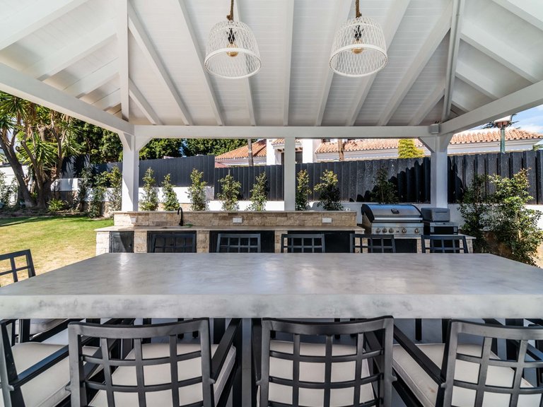 Villa for Sale in Nueva Andalucía, Marbella, Malaga 10