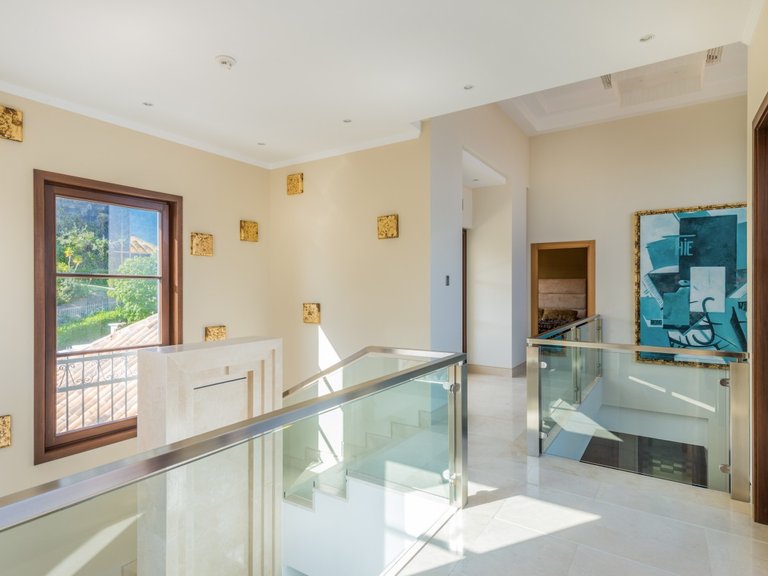Villa for Sale in Nueva Andalucía, Marbella, Malaga 7