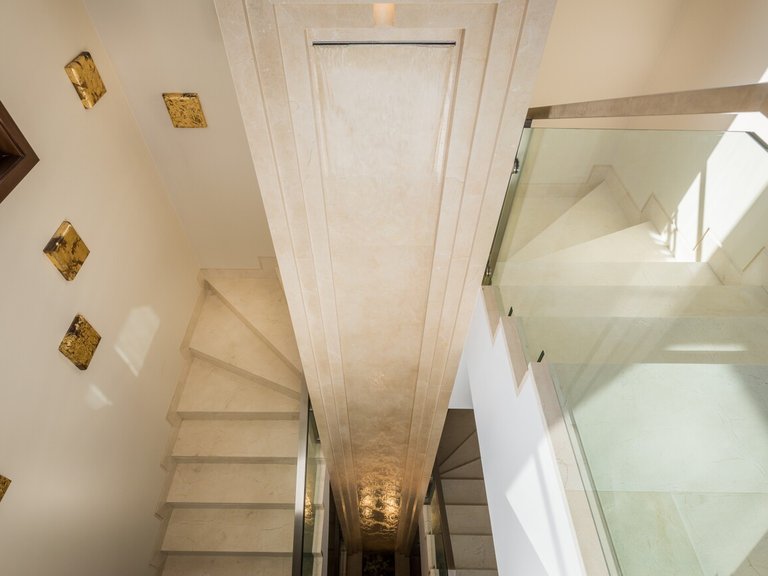 Villa for Sale in Nueva Andalucía, Marbella, Malaga 12