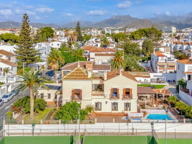 Villa for Sale in Nerja, Malaga 1
