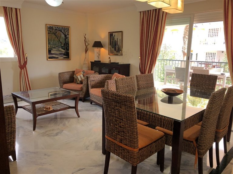 Apartment for Sale in Dama de Noche, Marbella, Malaga 2