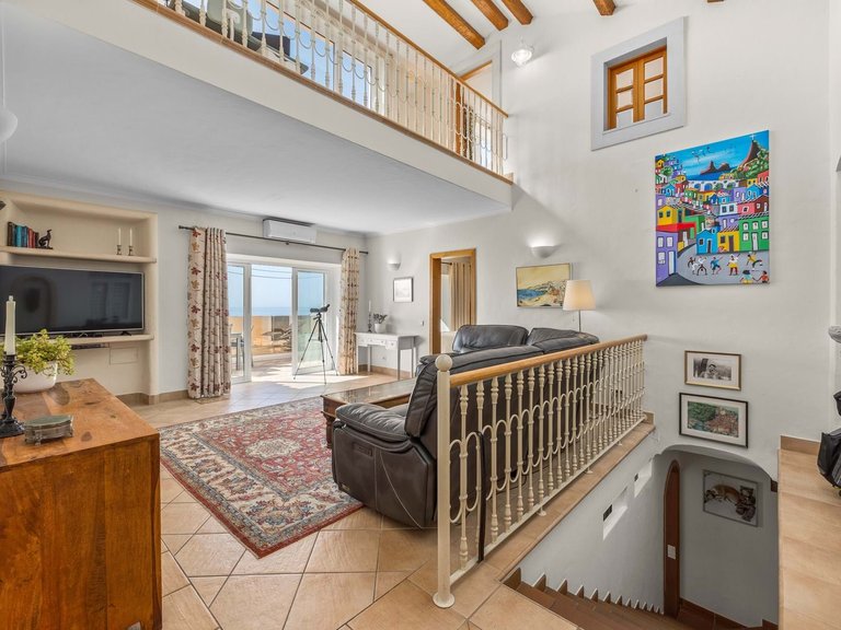 Villa for Sale in Albufeira, Algarve, Portugal 46