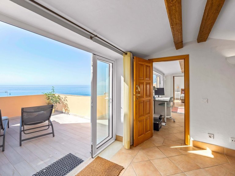 Villa for Sale in Albufeira, Algarve, Portugal 9