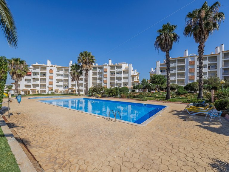 Apartment for Sale in Albufeira, Algarve, Portugal 32
