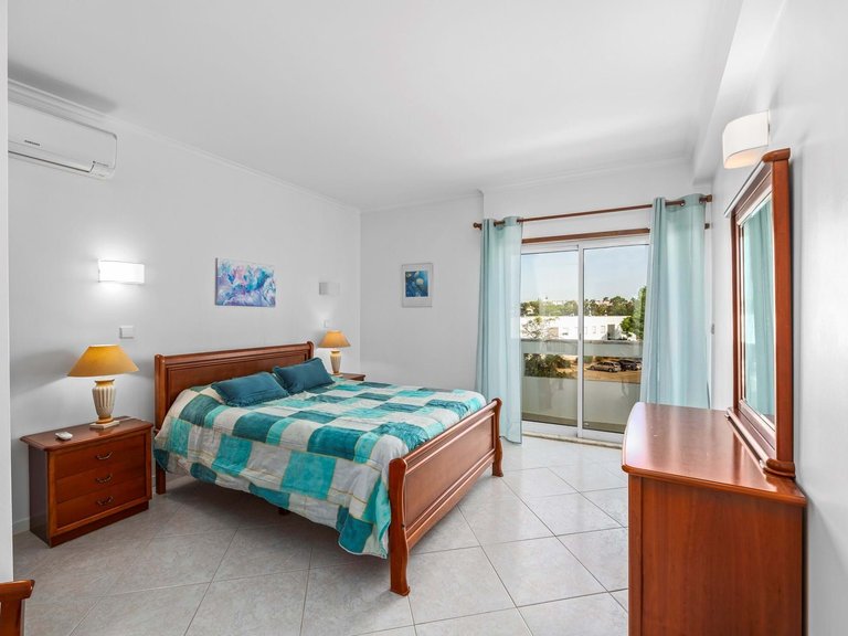 Apartment for Sale in Albufeira, Algarve, Portugal 4