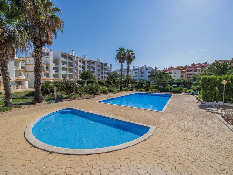 Apartment for Sale in Albufeira, Algarve, Portugal 38