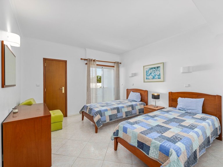 Apartment for Sale in Albufeira, Algarve, Portugal 2