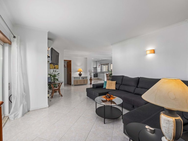 Apartment for Sale in Albufeira, Algarve, Portugal 18